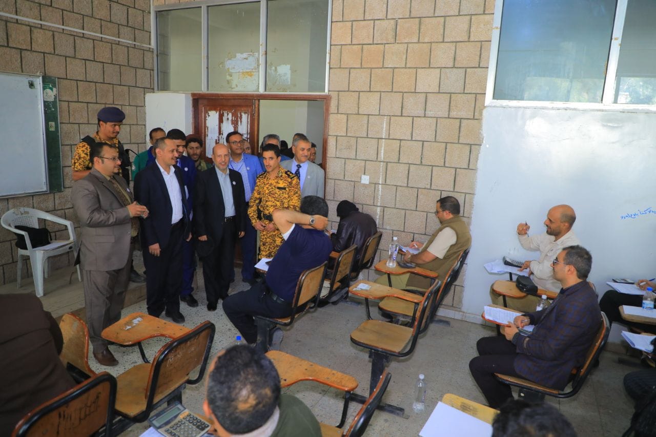 امتحانات المتقدمين للحصول على إجازة محاسب قانوني 